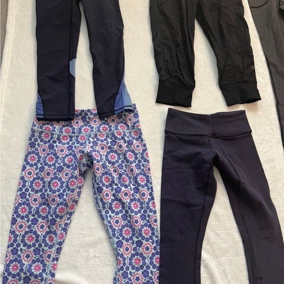 lululemon leggings lot size 2 - Picture 2 of 12